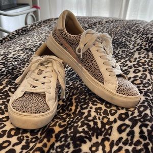 Leopard sneakers